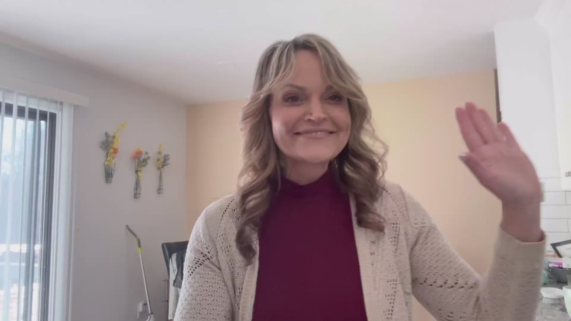 Load video: MAYU vannflaske